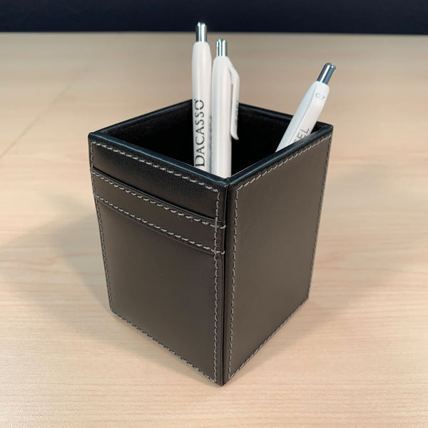 Dacasso Rustic Black Leather Pencil Cup