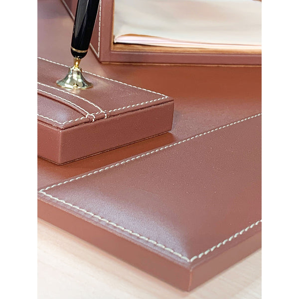 Dacasso Rustic Brown Leather 10-Piece Desk Set