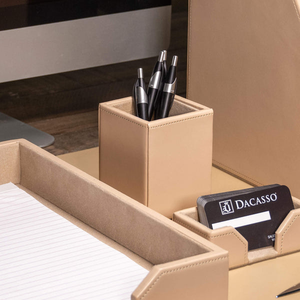 Dacasso White Latte Bonded Leather Pencil Cup