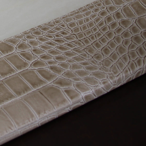 Dacasso Protacini Breeze Beige Italian Crocodile Leather 34 X 20 Desk Pad