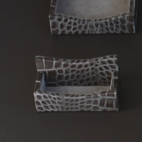 Dacasso Protacini Castlerock Gray Italian Crocodile Leather Business Card Holder