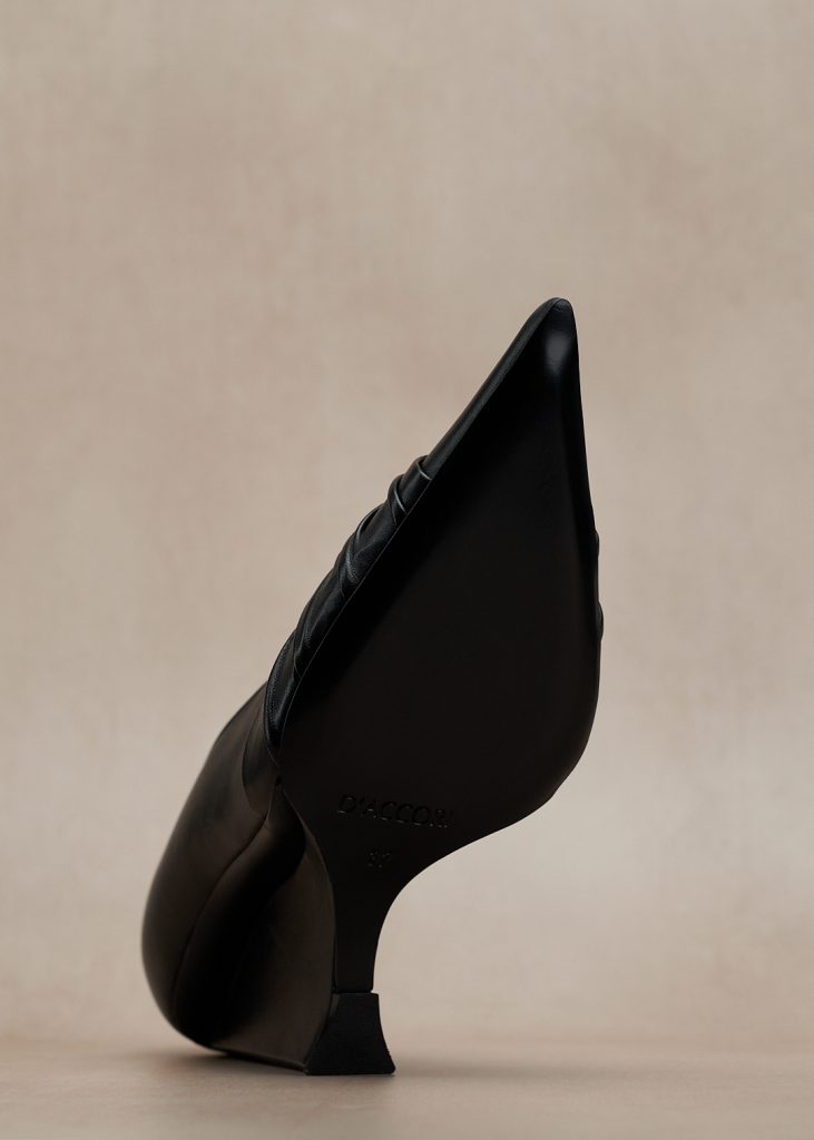 D'accori Angel Wedge Pure Black