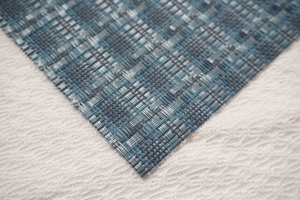 Dainty Home Dainty Home Checkers Woven Textilene Crossweave With Textured Geometric Checkers Pattern Reversible 13" X 19" Rectangular Placemats