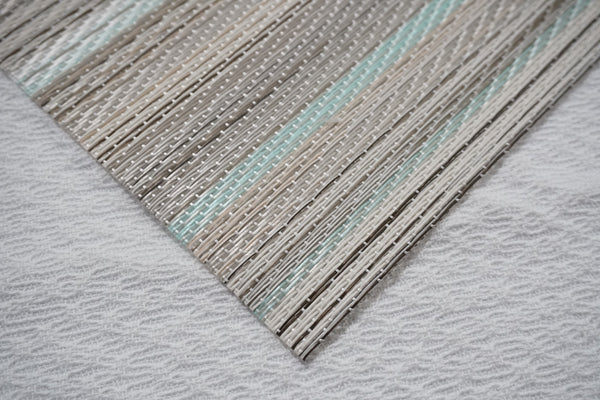 Dainty Home Dainty Home Multistripes Woven Textilene Crossweave With Textured Geometric Stripe Pattern Reversible 13" X 19" Rectangular Placemats