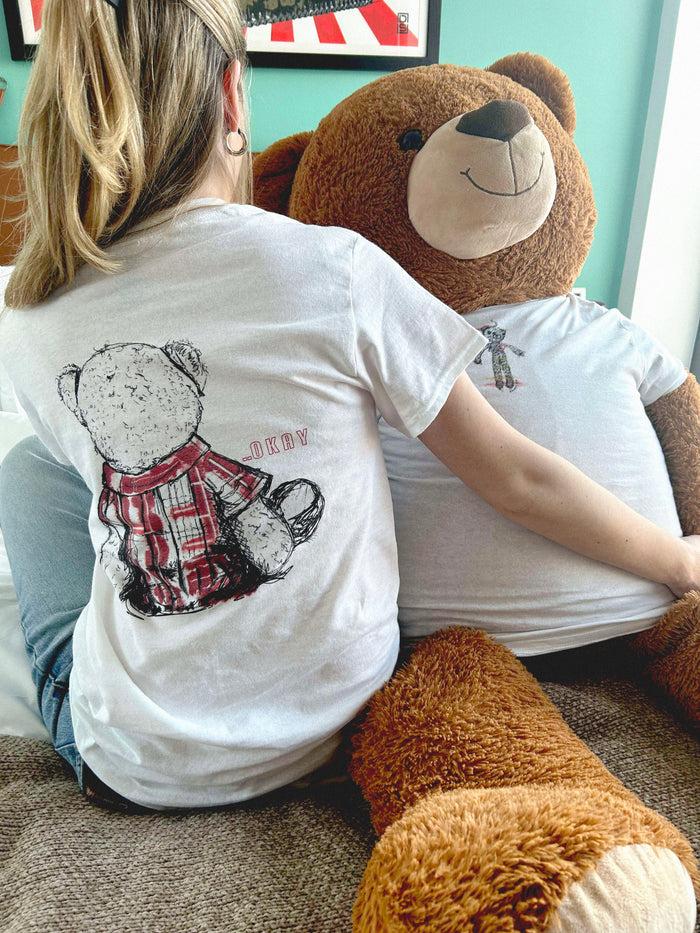 Daisy Street ANALOG HUG A BEAR DAY COLLECTION: HUG ME TEDDY RELAXED T-SHIRT