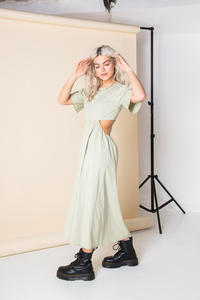 Daisy Street Daisy Street Cut-Out Cotton Midi Dress