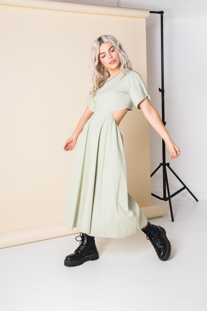 Daisy Street Daisy Street Cut-Out Cotton Midi Dress