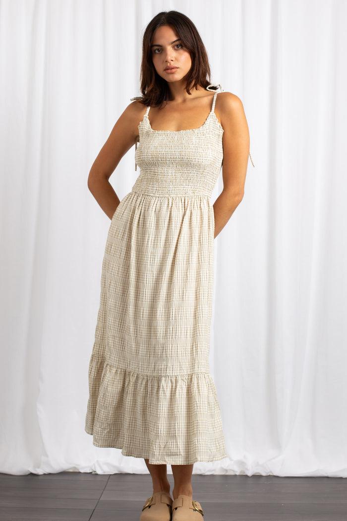 daisy street Daisy Street Gingham Midi Dress With Shirred Bodice