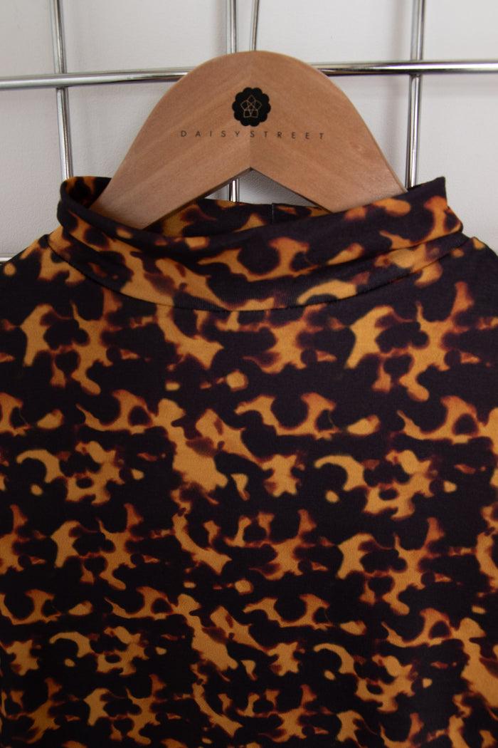 Daisy Street Daisy Street High Neck Top In Leopard Print