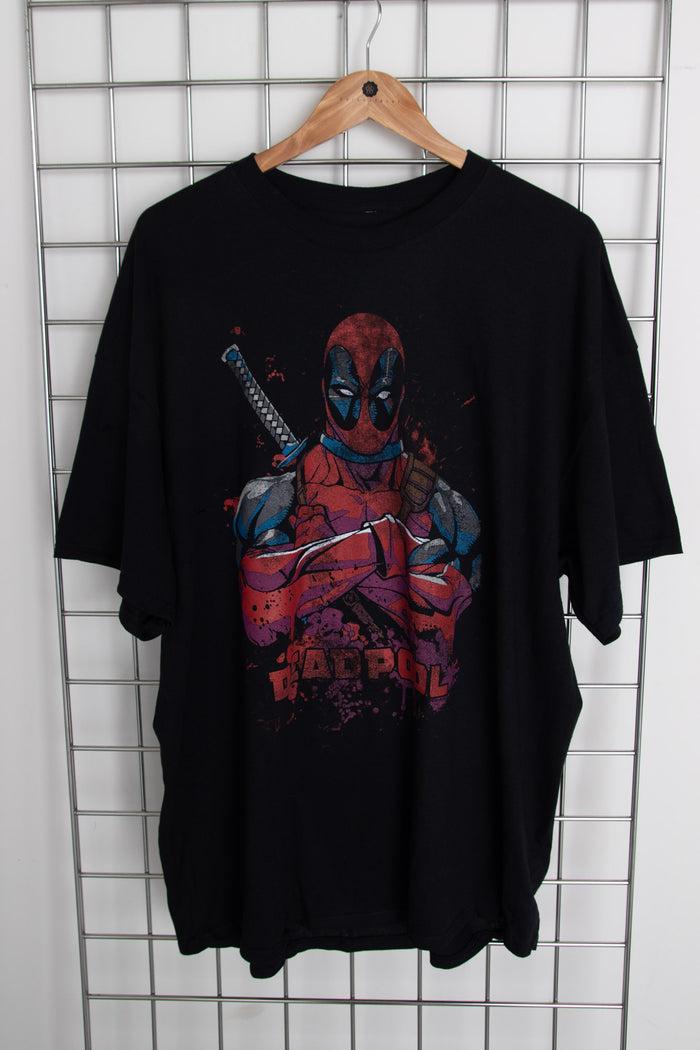 daisy street Daisy Street Licensed Relaxed T-Shirt With Deadpool Print