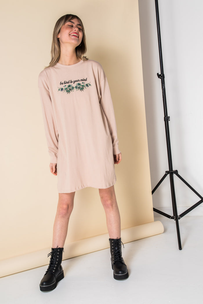 Daisy Street Daisy Street Oversized Long Sleeve T-Shirt Dress With Be Kind Print
