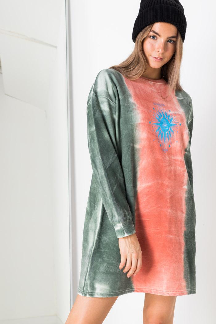 daisy street Daisy Street Oversized T-Shirt Dress with Le Soleil Print in Tie-Dye