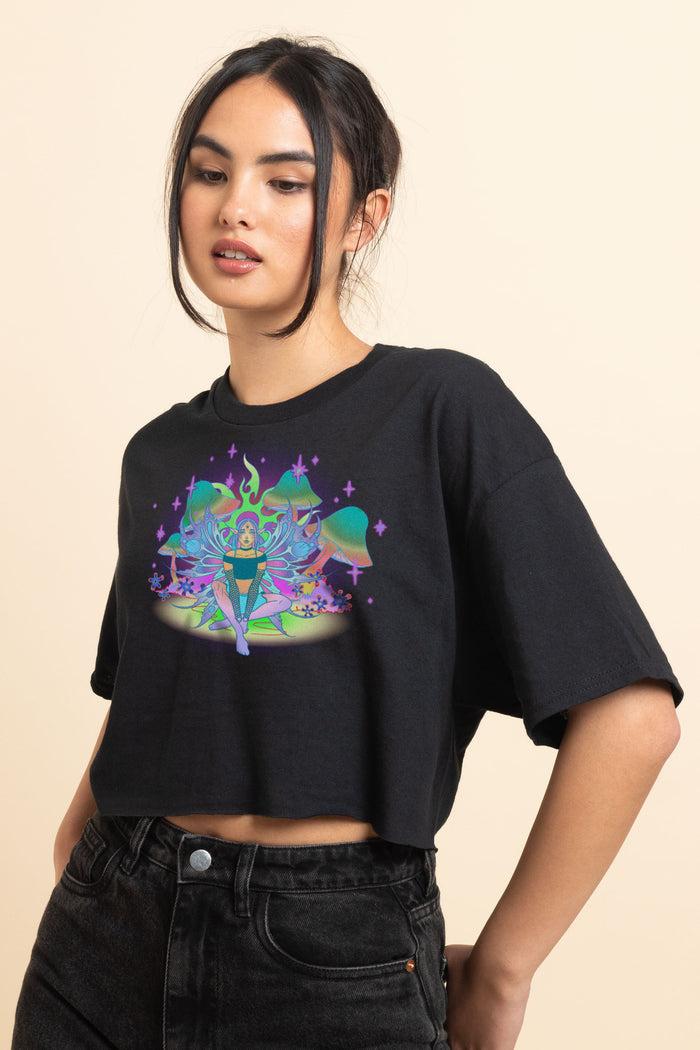 Daisy Street Daisy Street Relaxed Crop T-Shirt With Fairy Print