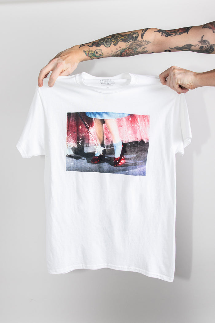 daisy street Daisy Street Relaxed Licensed T-Shirt with Wizard of Oz Shoes Print