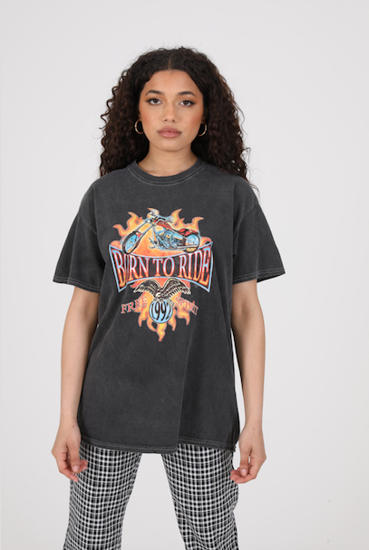 daisy street Daisy Street Relaxed T-Shirt with Born to Ride Bike Print