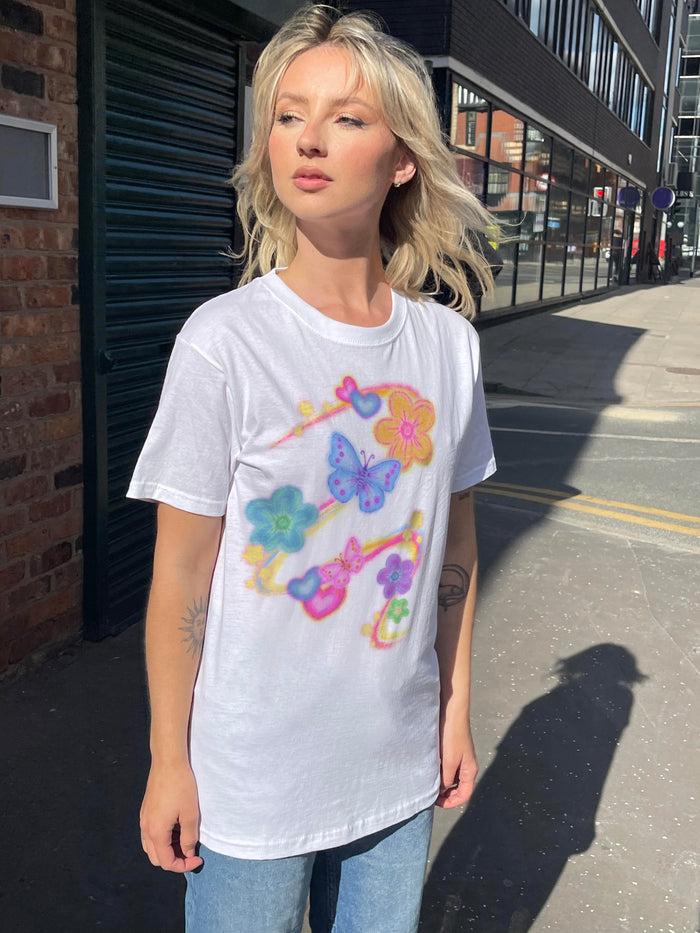 Daisy Street Daisy Street Relaxed T-Shirt With Butterfly Print