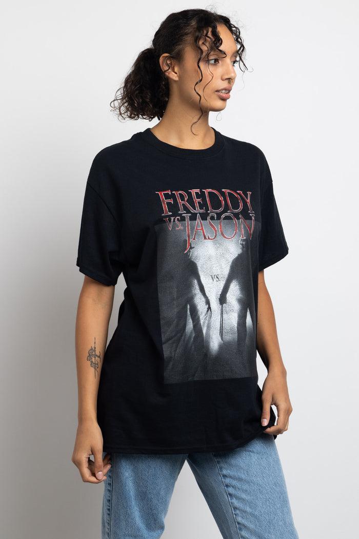 Daisy Street Daisy Street Relaxed T-Shirt With Freddy Vs Jason Graphic