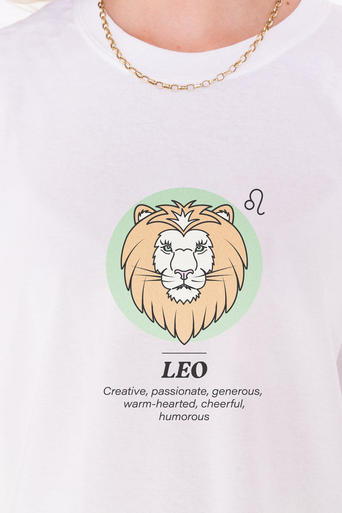 Daisy Street Daisy Street Relaxed T-Shirt With Leo Print