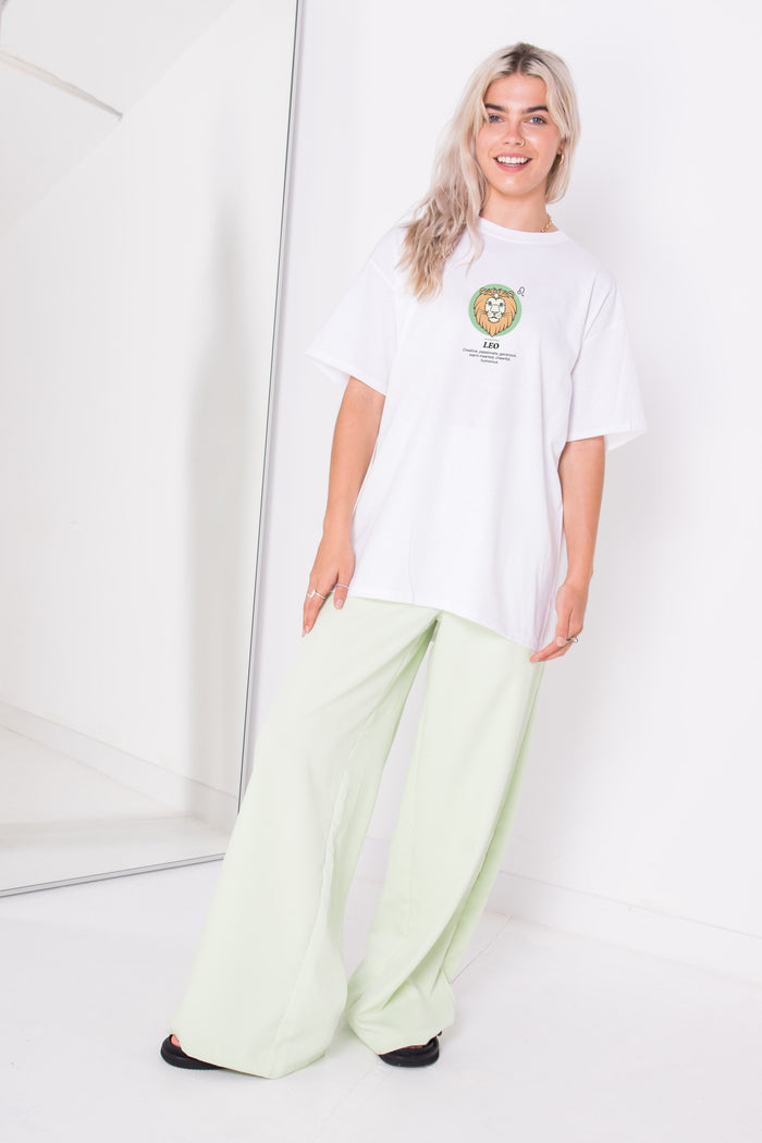 daisy street Daisy Street Relaxed T-Shirt with Leo Print