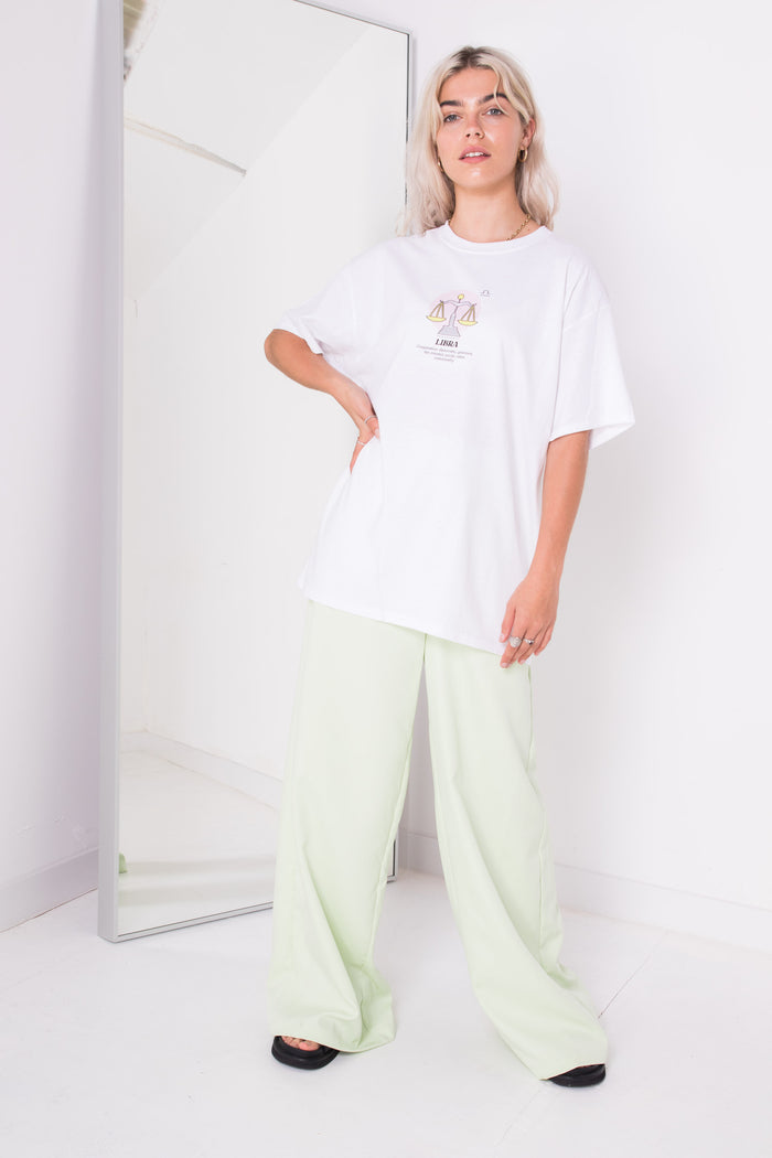 Daisy Street Daisy Street Relaxed T-Shirt With Libra Print