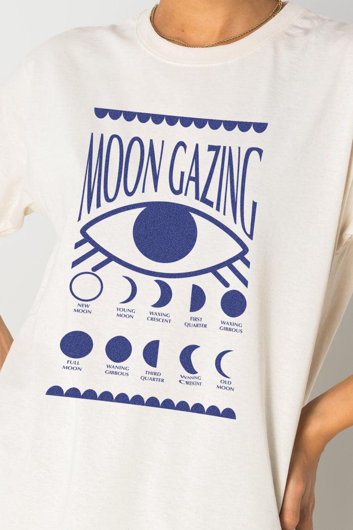 Daisy Street Daisy Street Relaxed T-Shirt With Moon Gazing Print