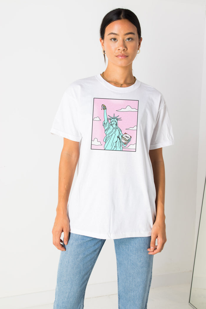 daisy street Daisy Street Relaxed T-Shirt with Pizza Statue Print