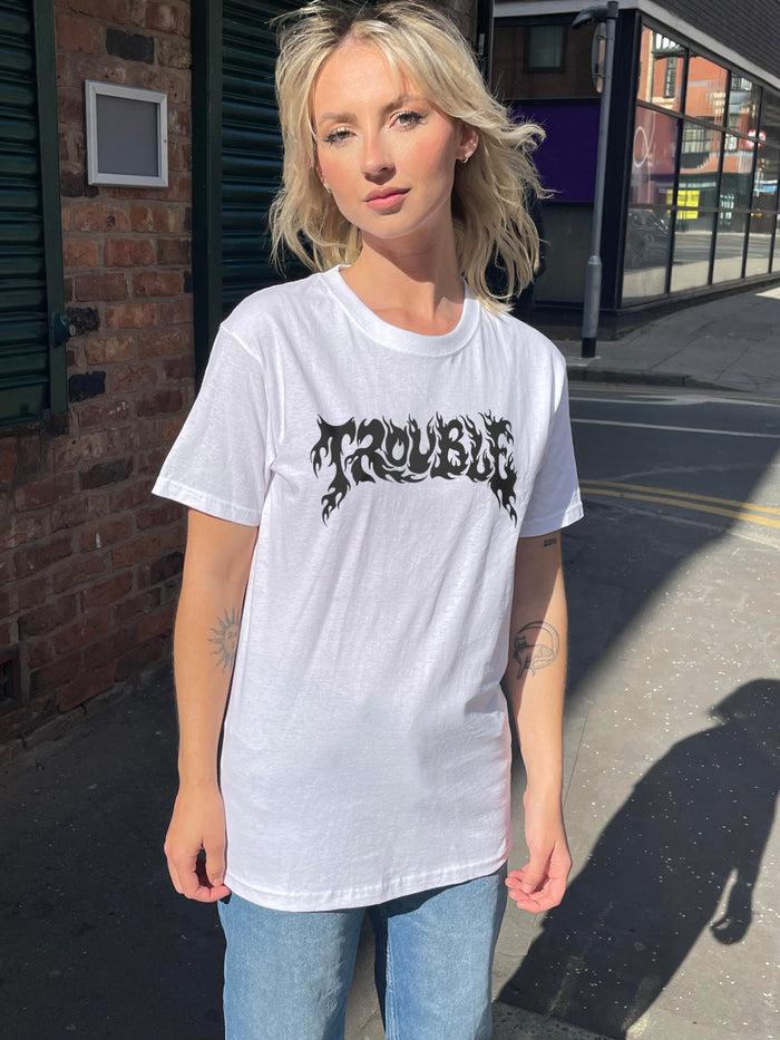 daisy street Daisy Street Relaxed T-Shirt with Trouble Graphic