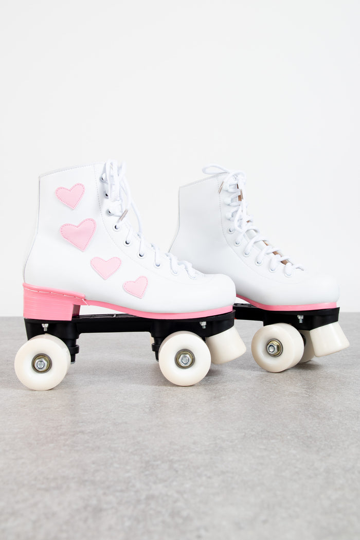 Daisy Street Daisy Street Roller Skates In White With Pink Hearts