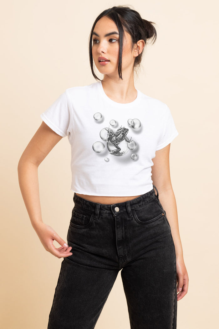 daisy street Daisy Street Slim Crop T-Shirt with Frog Print