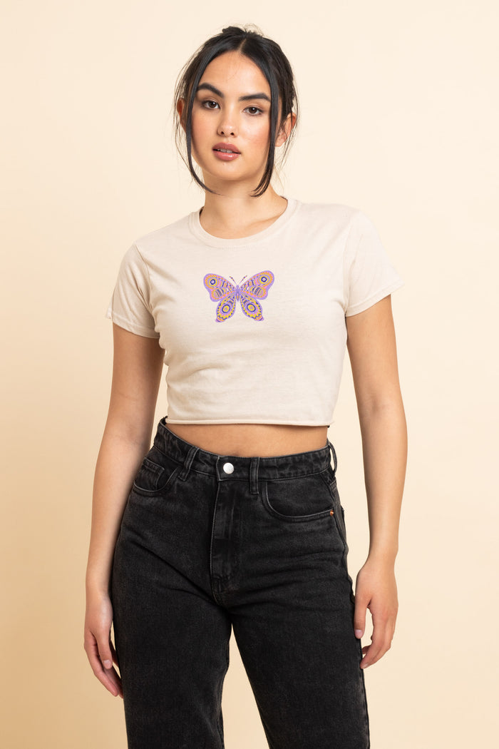 daisy street Daisy Street Slim Crop T-Shirt with Patterend Butterfly Print
