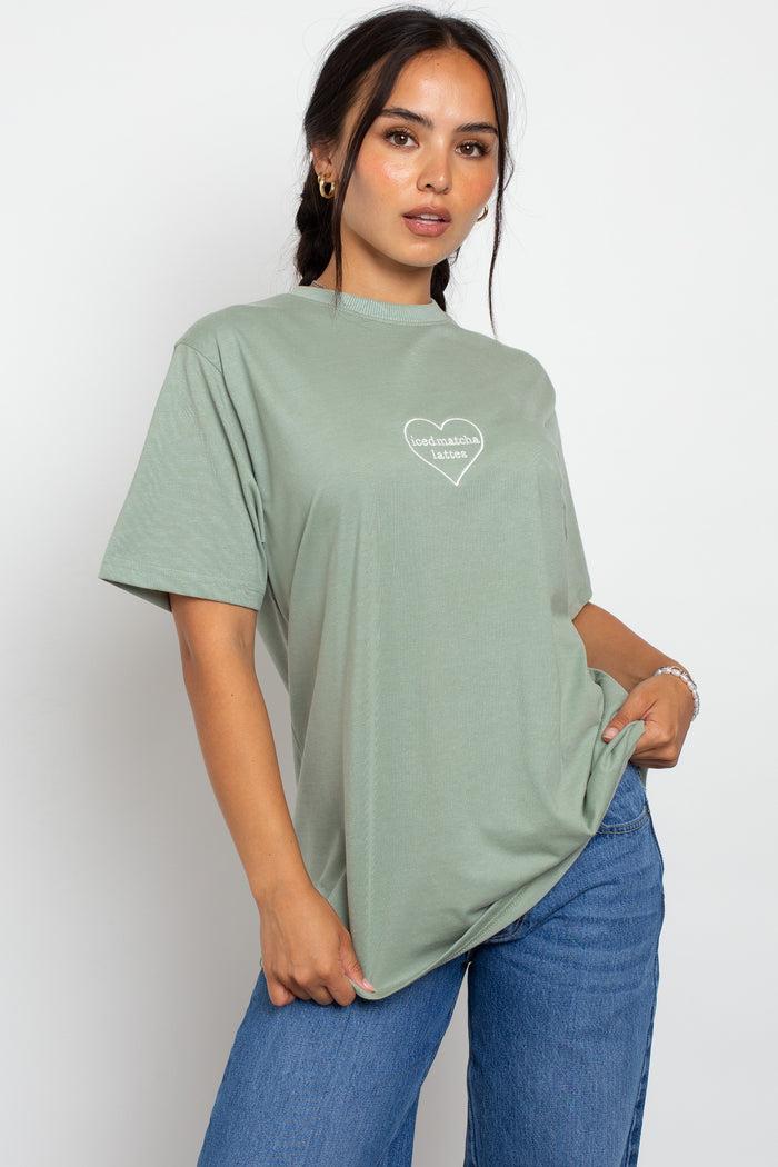 daisy street Daisy Street T-Shirt Iced Matcha Graphic