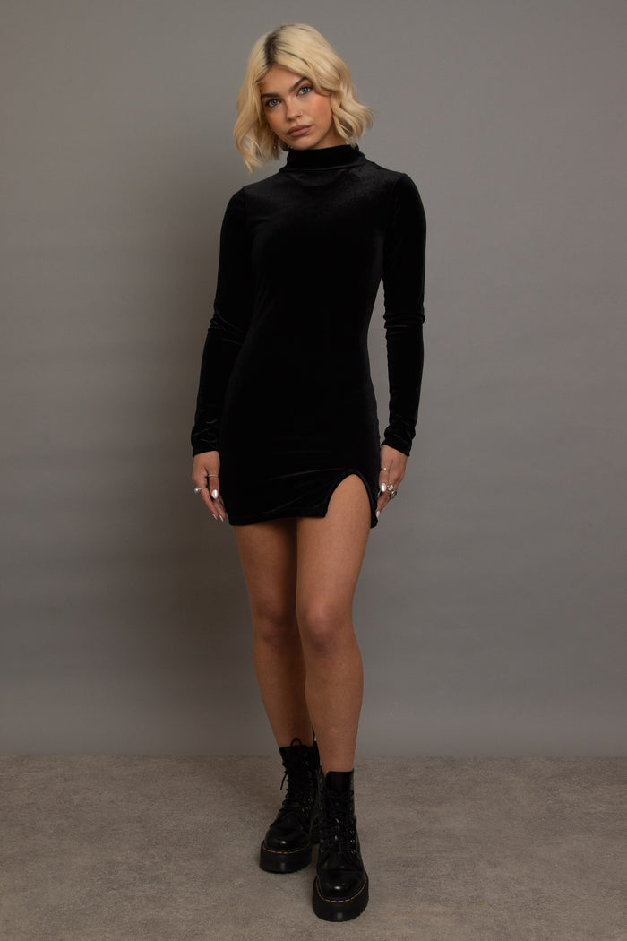 Daisy Street Daisy Street Velvet High Neck Mini Dress