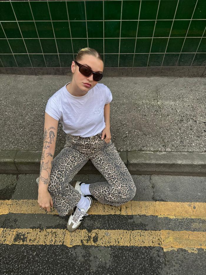 daisy street Daisy Street Washed Leopard Relaxed Jeans