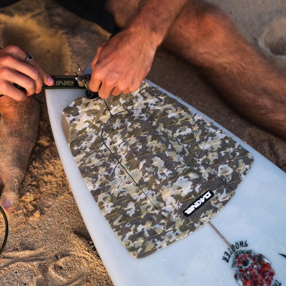 dakine Andy Irons Pro Surf Traction Pad - Turtledove Camo