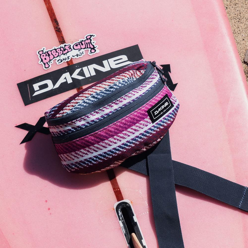 Dakine Classic Hip Pack - Blanket Stripe