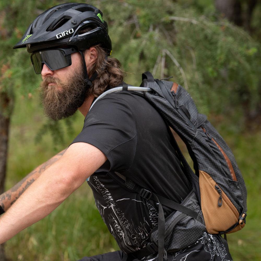 dakine Seeker Backpack 10L - Black/Rubber