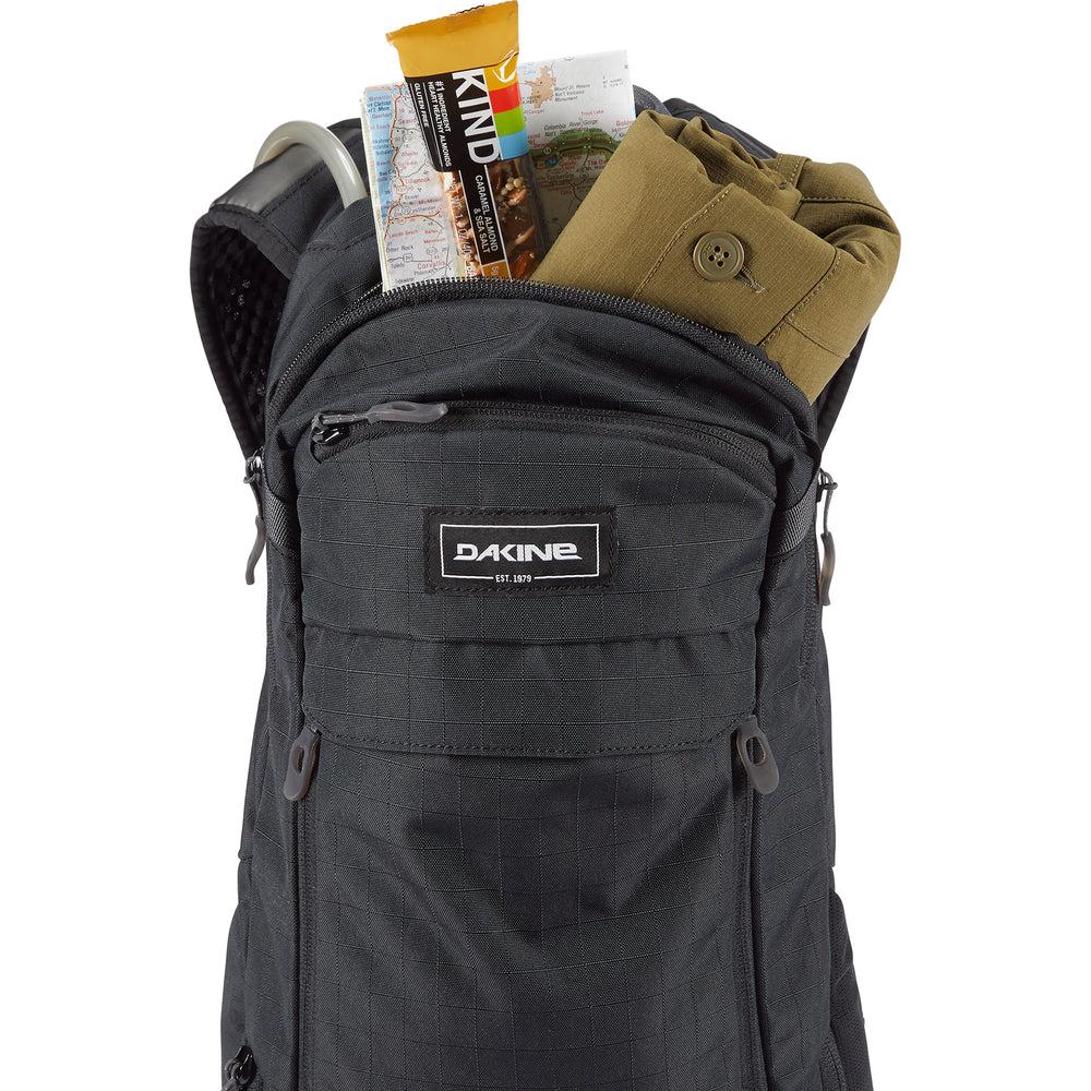 Dakine Syncline Backpack 12L - Black