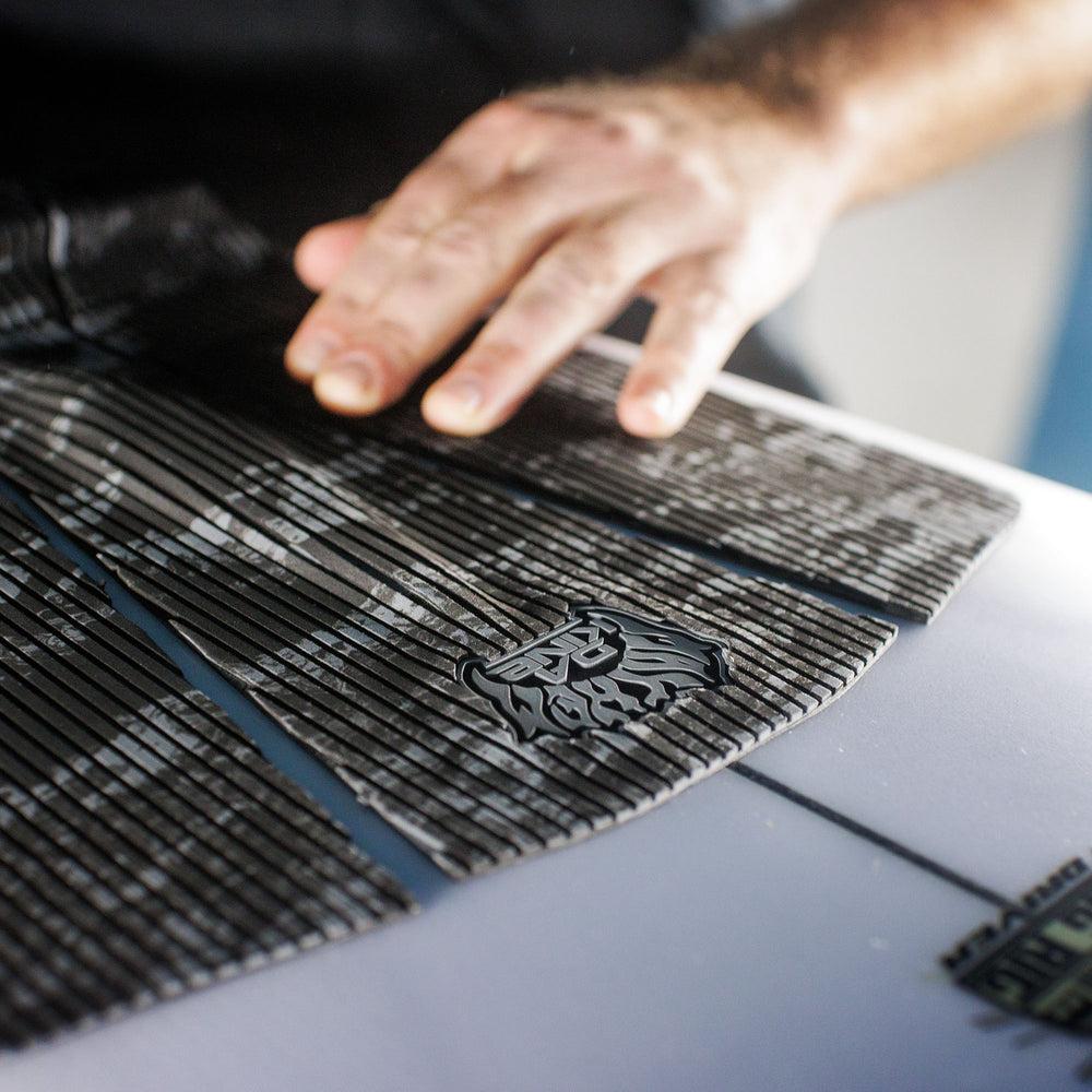 Dakine Lineup Surf Traction Pad X Mayhem - Mayhem Black Swirl