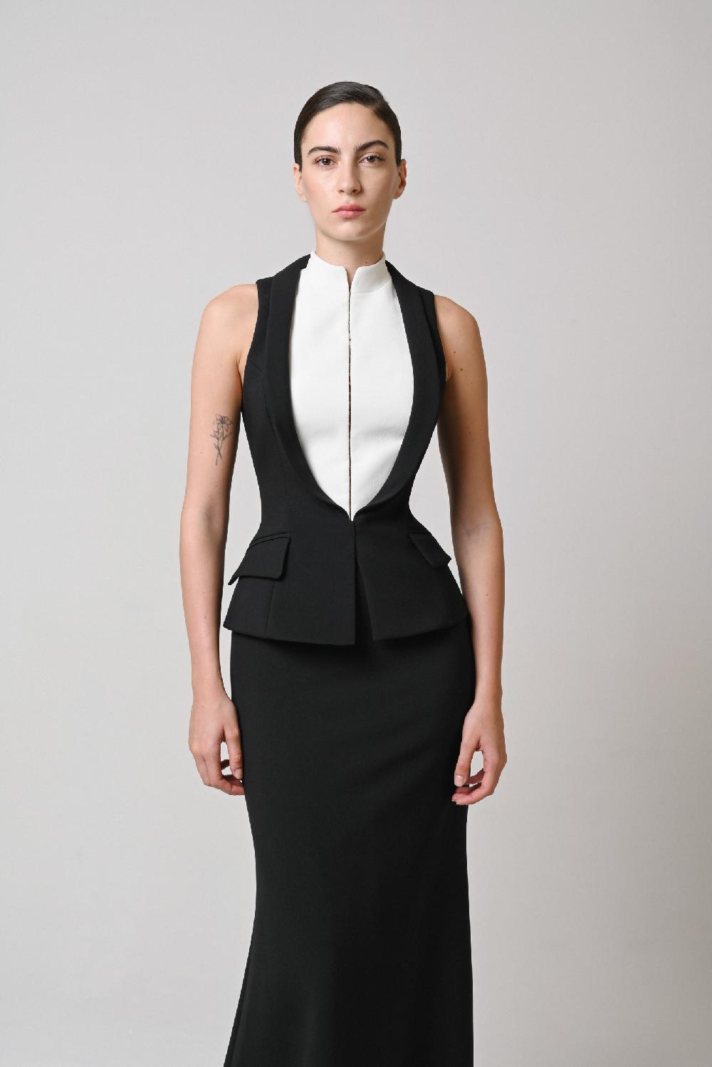 Dalood Adele Vest In B&W
