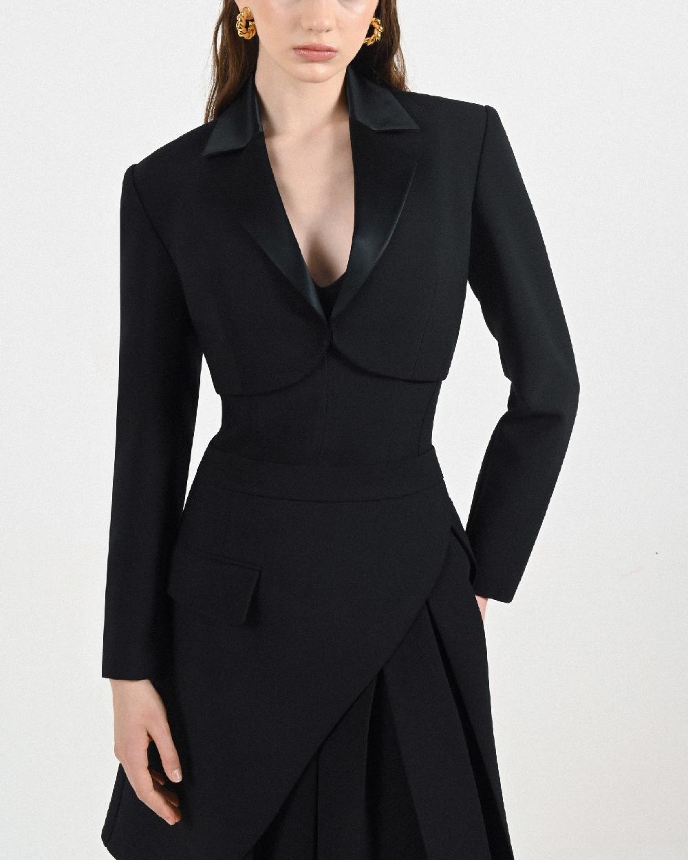Dalood Cropped Blazer