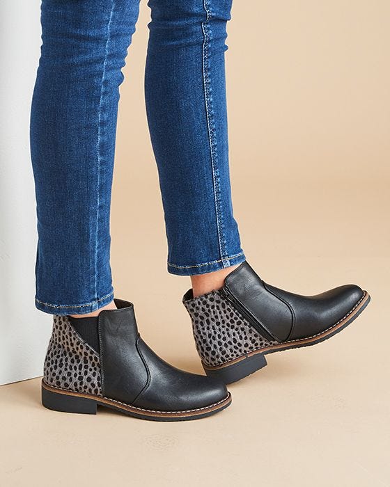 Damart Animal Print Boots