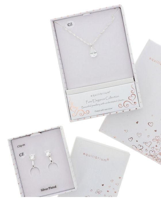 damart Clip On Earrings and Necklace Set