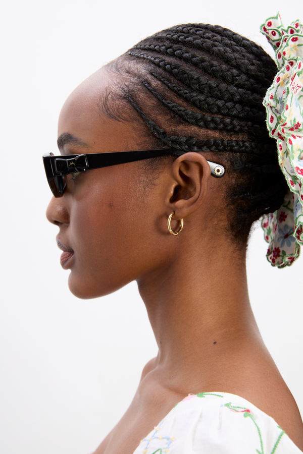 Damson Madder Catty Oval Sunglasses With Bow Detail In Black