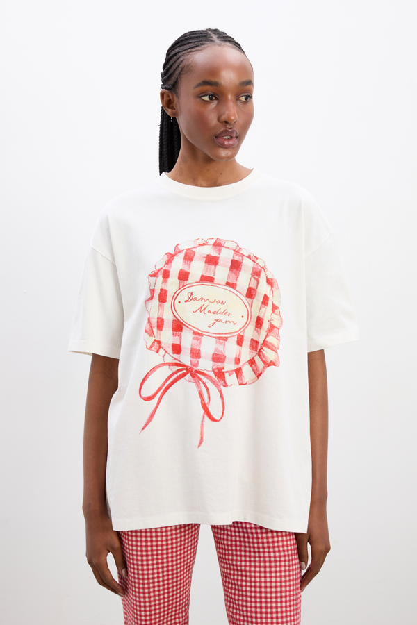 damson madder berry jam boyfriend tee - ecru