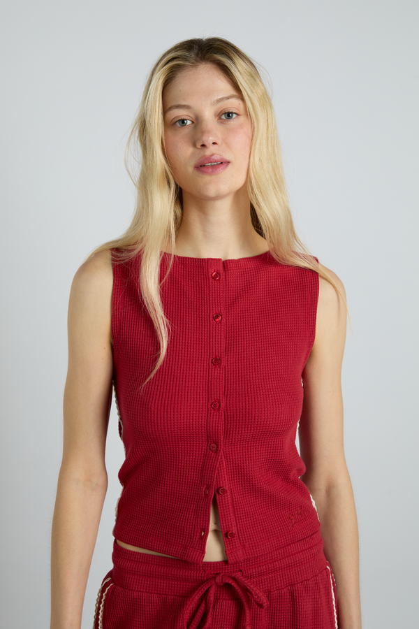 damson madder betsie waffle button tank- red