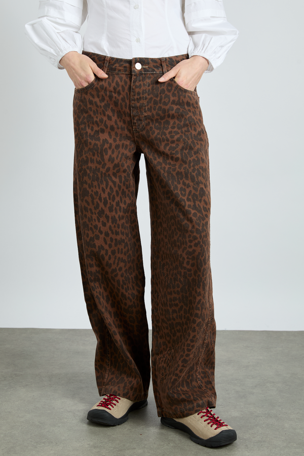 damson madder dion jeans - dark leopard overdye