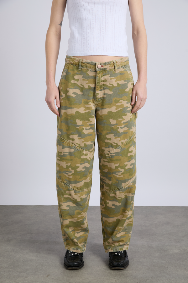 Damson Madder Drew Jeans - Green Camo