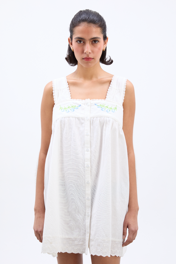 Damson Madder Elspeth Embroidered Nightdress - White