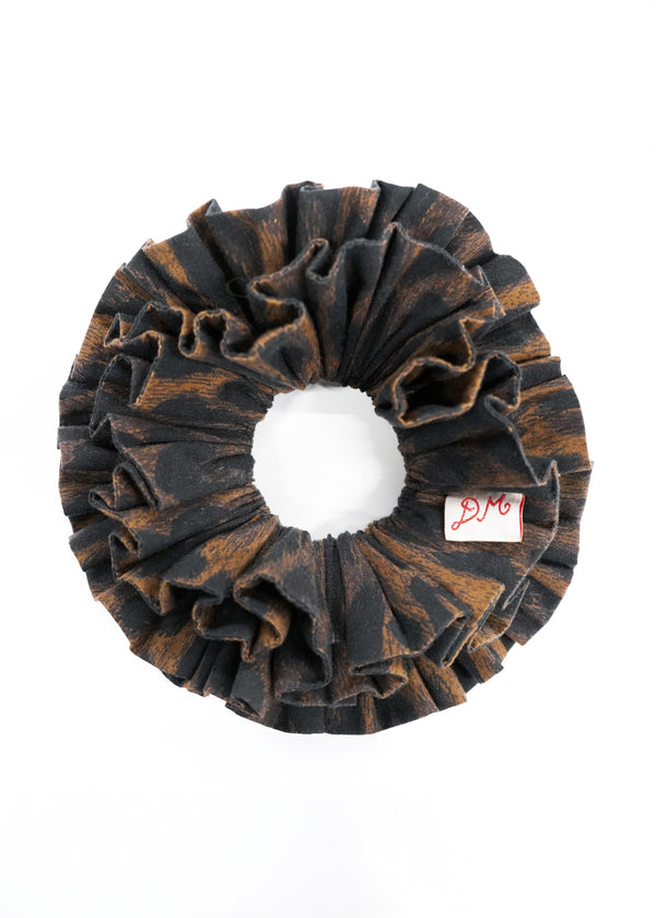 Damson Madder Garter Scrunchie In Dark Leopard