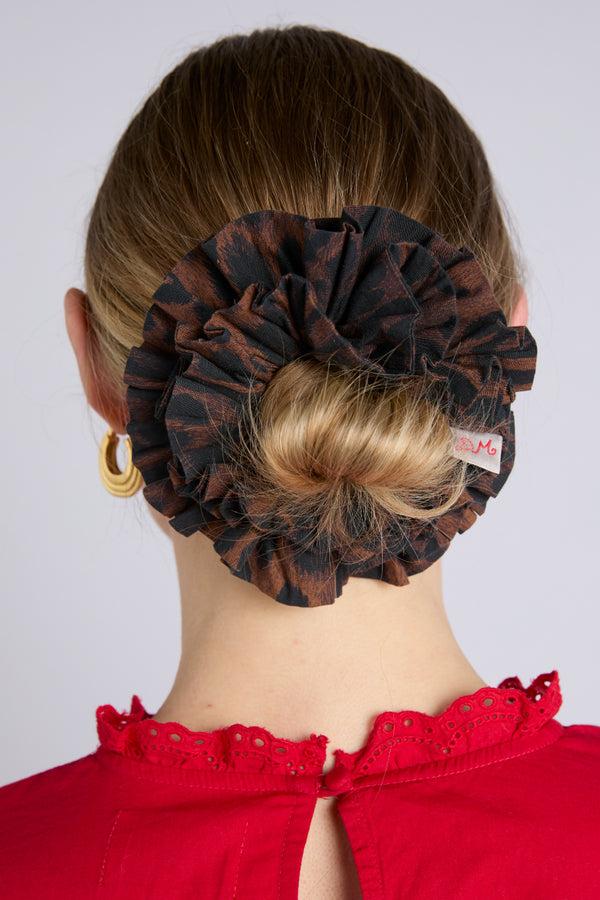 damson madder garter scrunchie in dark leopard